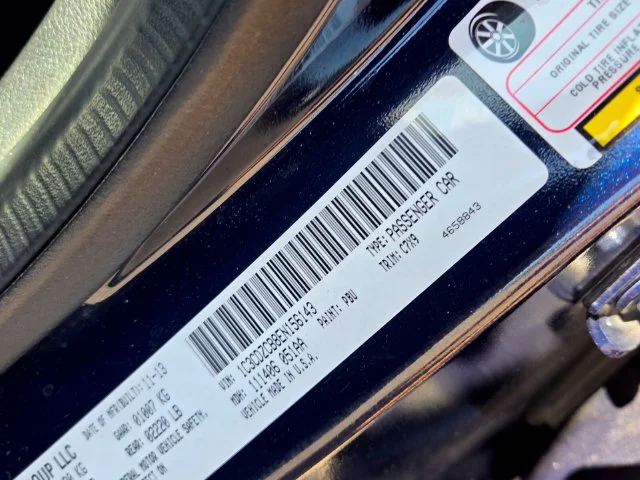 Used 2014 Blue Dodge SXT image 19