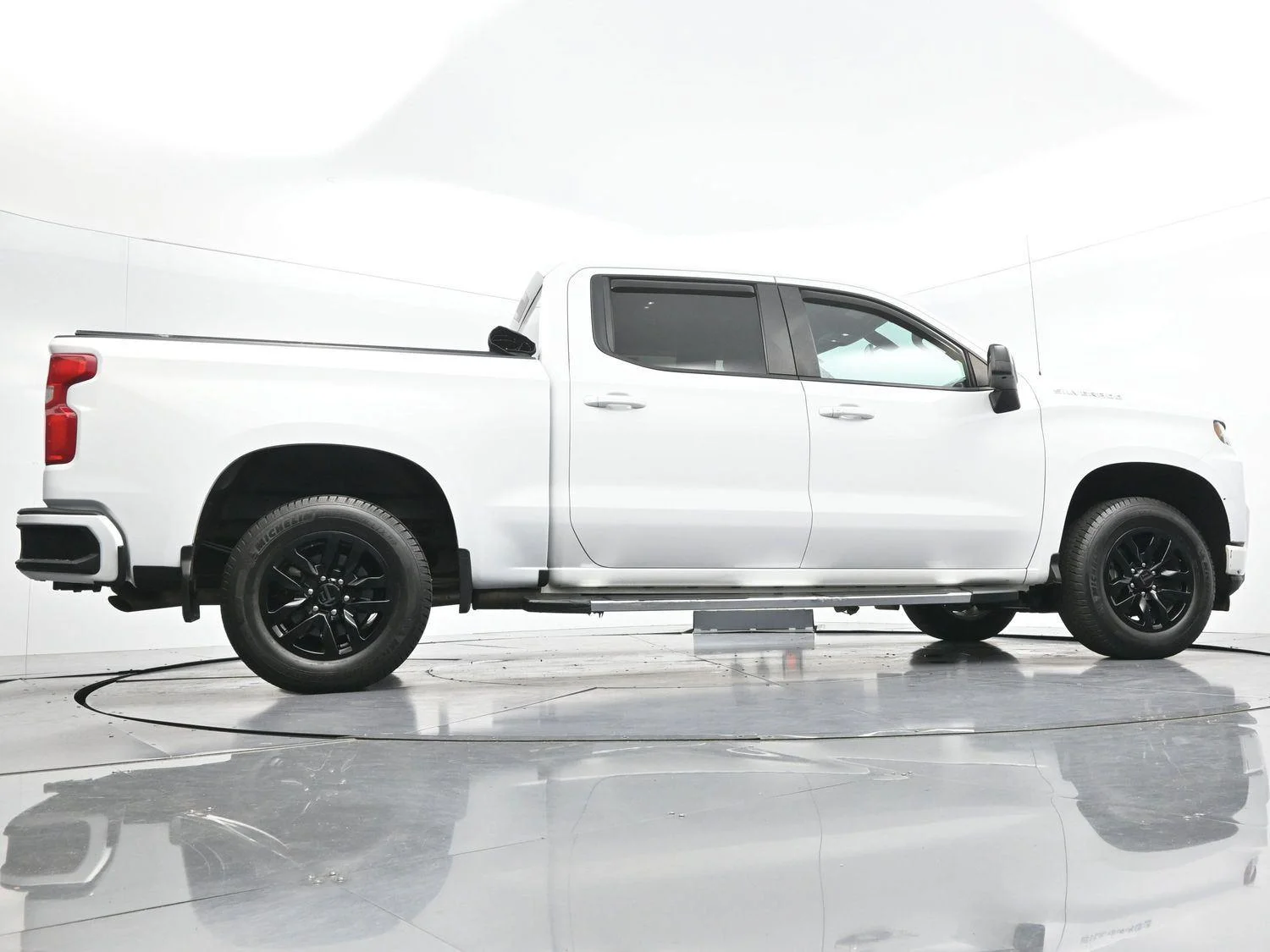 Used 2020 Summit White Chevrolet RST image 53