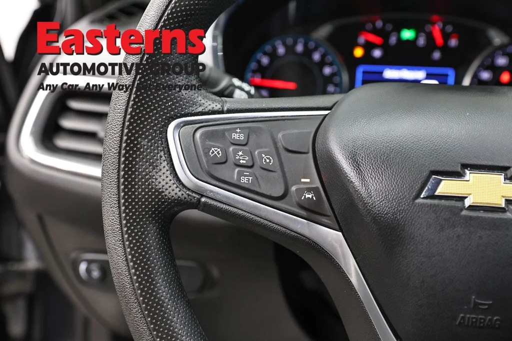 Used 2022 Gray Chevrolet LT image 14