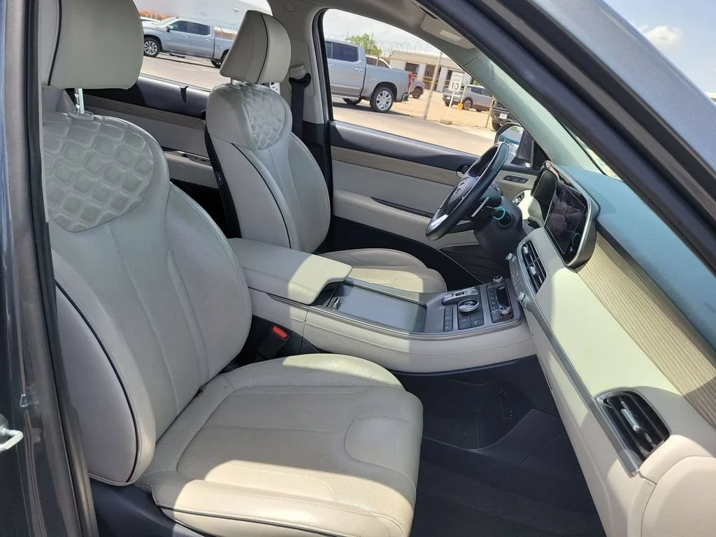 Used 2021 Gray Hyundai Limited image 28