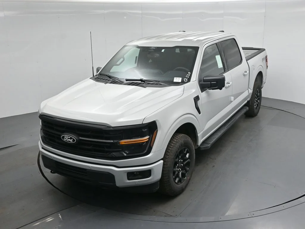New 2026 Avalanche Ford XLT image 30