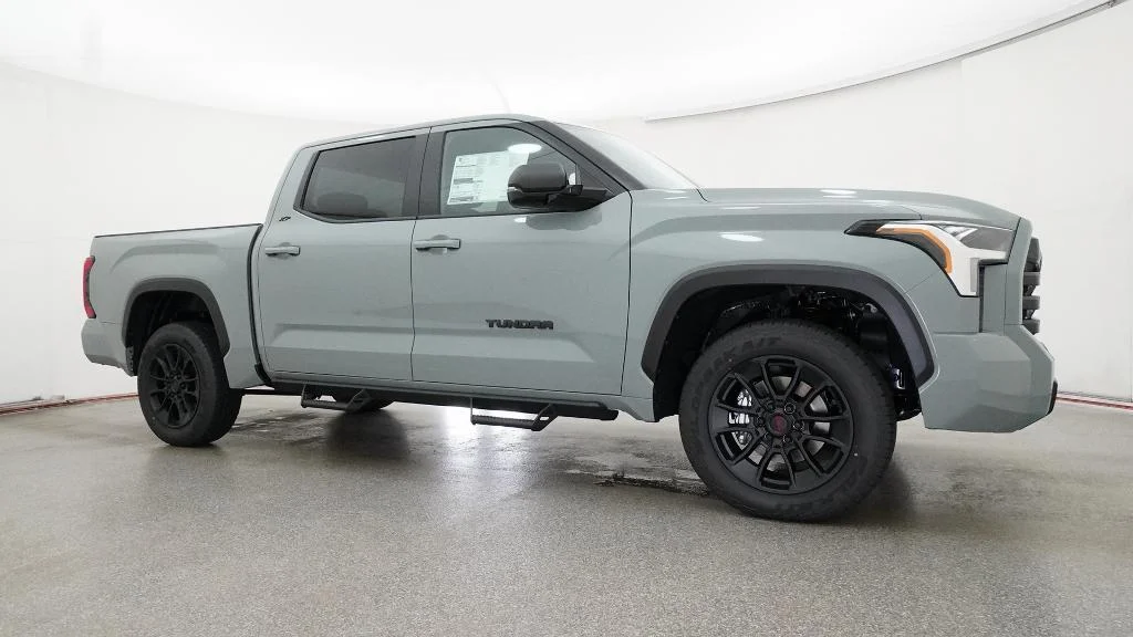 New 2026 Lunar Rock Toyota SR5 image 11