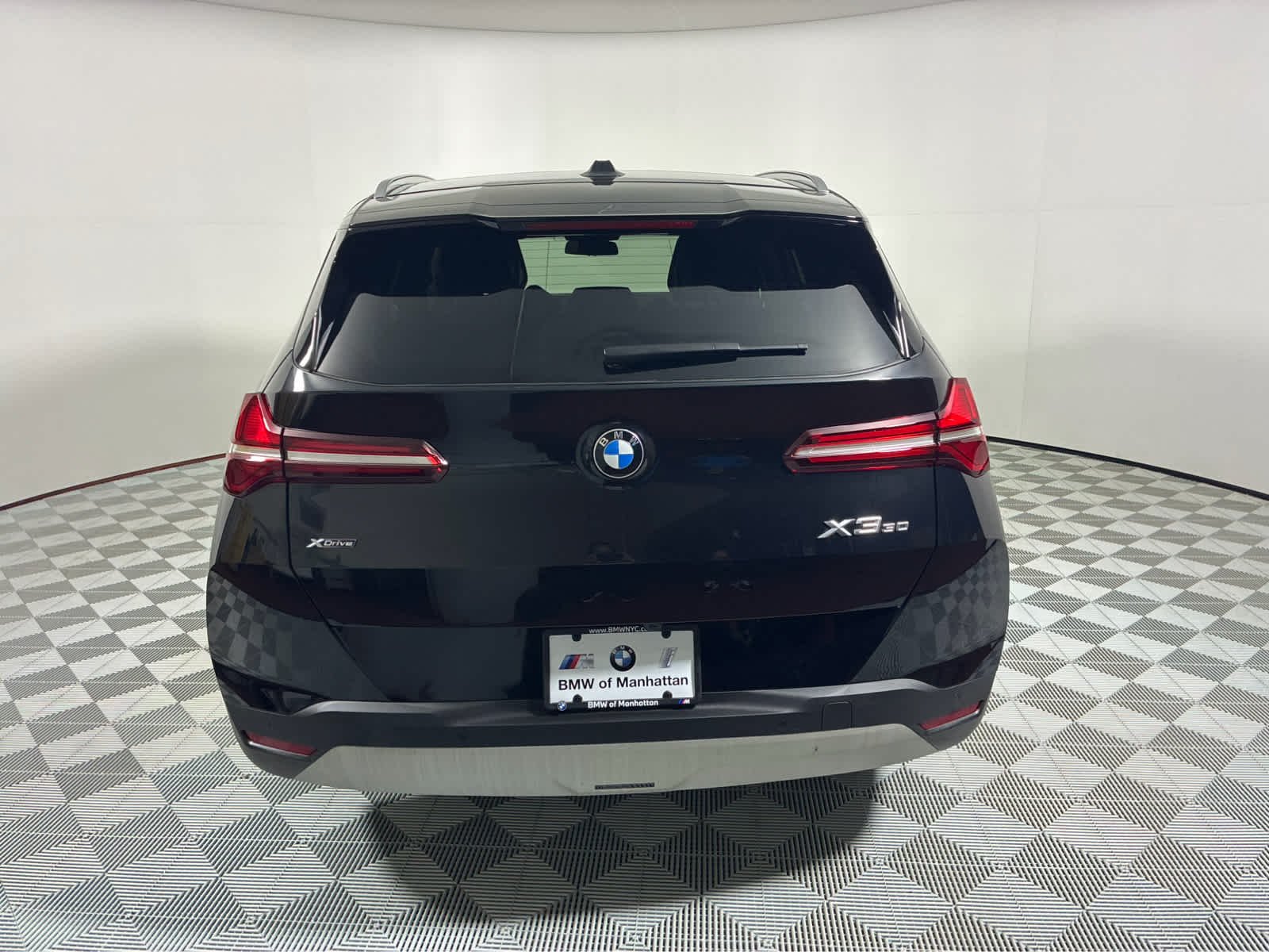 Used 2026 Black Sapphire Metallic BMW 30 xDrive image 3