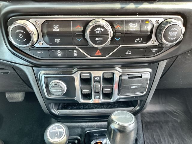 Used 2022 Gray Jeep Overland image 17