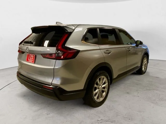 Used 2023 Silver Honda EX image 5