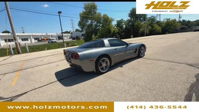 Used 2003 Medium Spiral Gray Metallic Chevrolet 2dr Cpe image 9