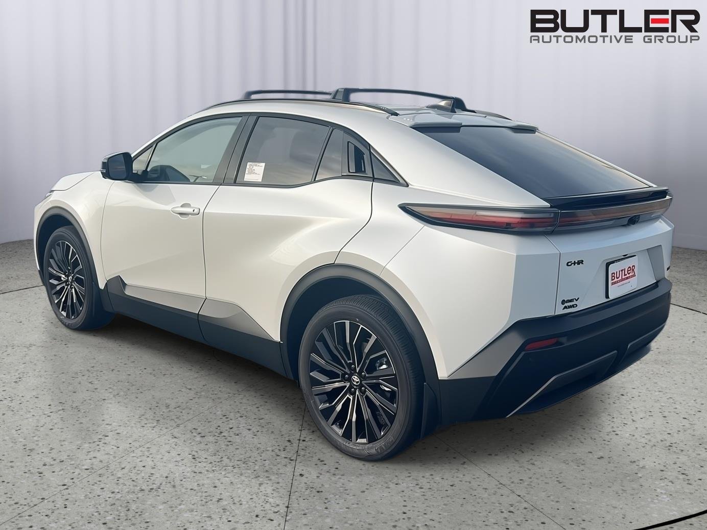 New 2026 Wind Chill Pearl Toyota XSE image 4