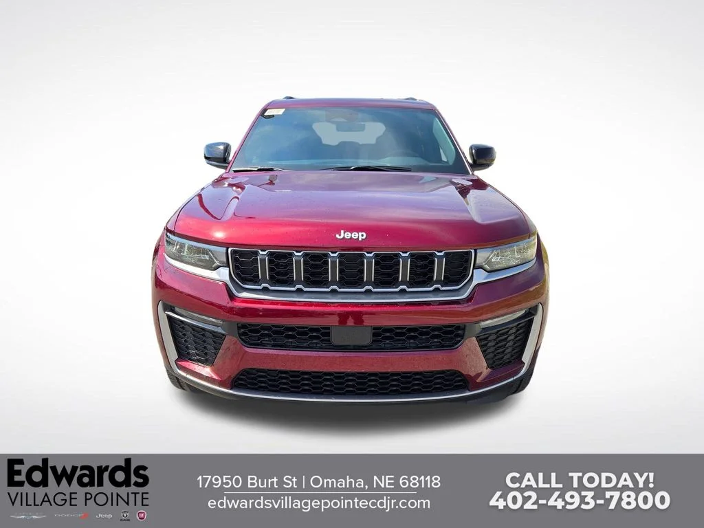 New 2026 Velvet Red Pearl-Coat Exterior Paint Jeep Limited image 8