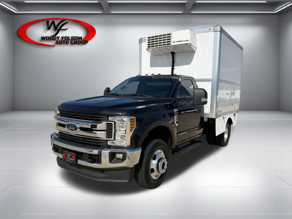 Used 2019 Black Ford XLT image 3