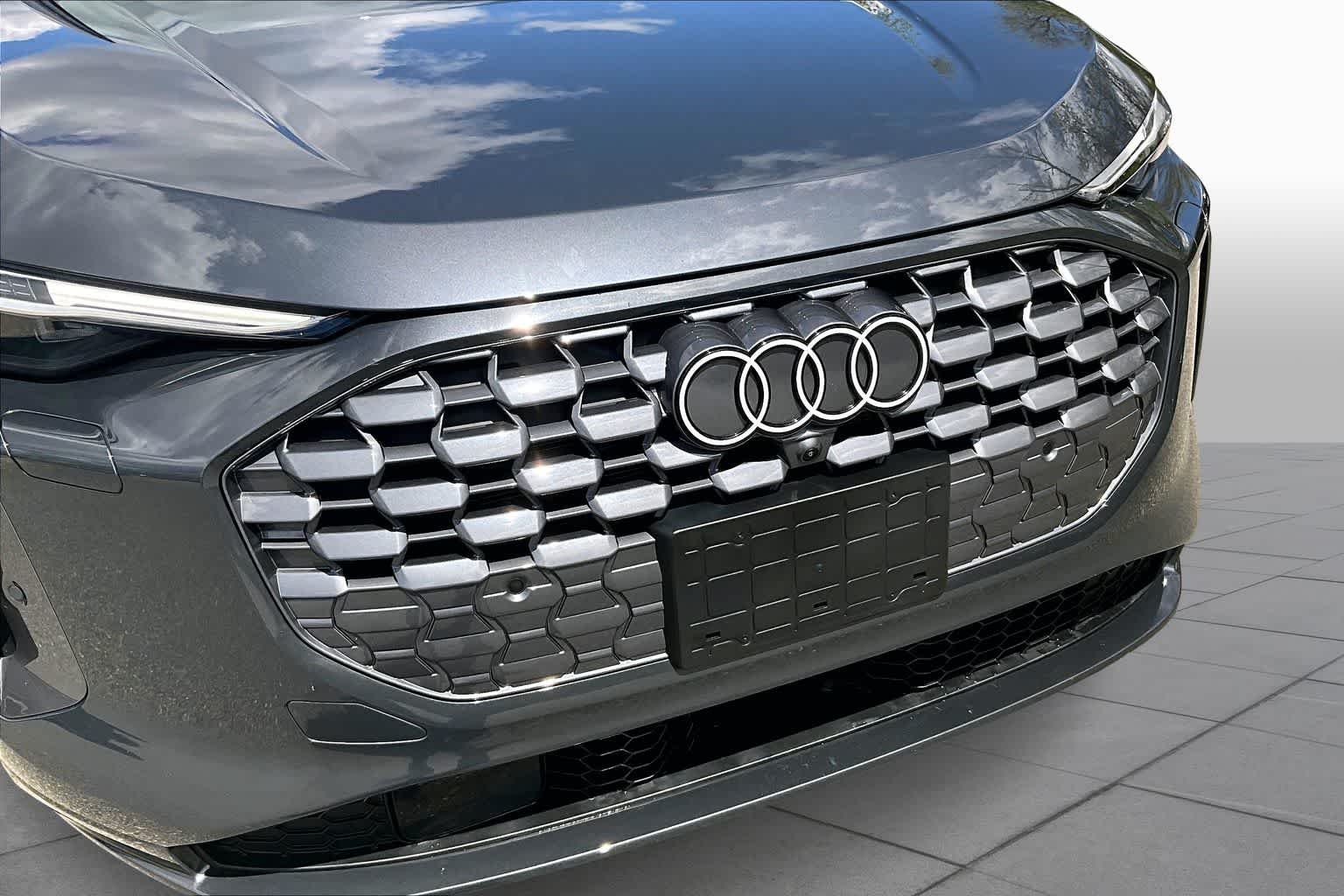 Used 2025 Tambora Gray Metallic Audi Premium Plus image 30