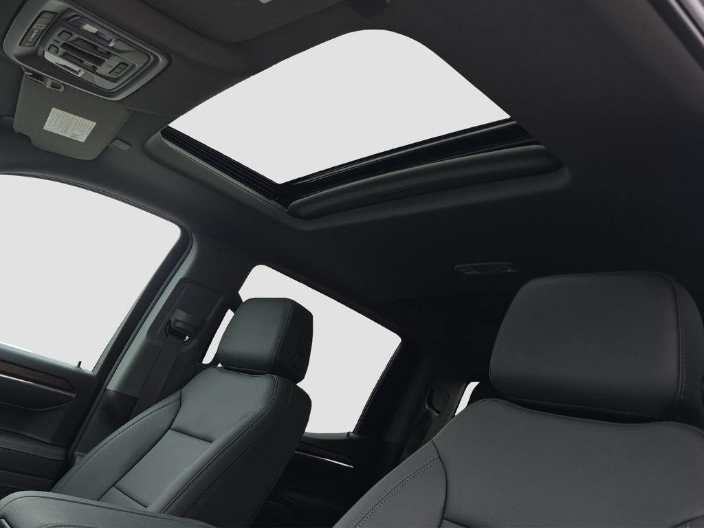 2026 GMC Sierra 1500 SLT - Photo 8