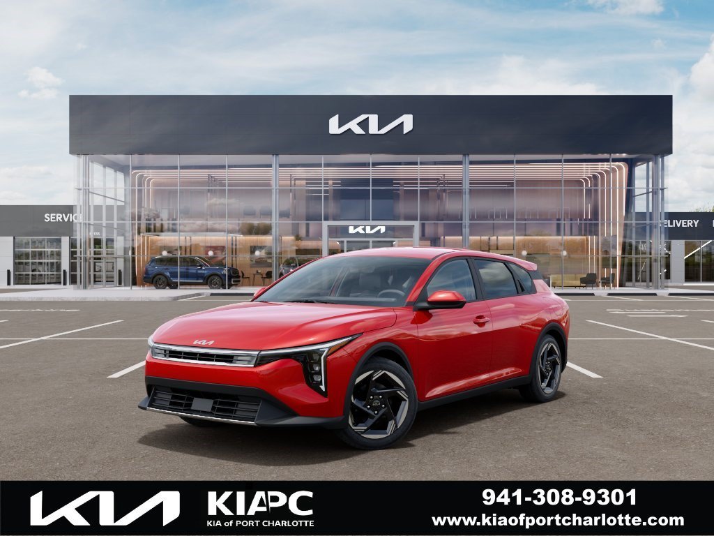 2026 Kia K4 EX AT Hatchback's photo