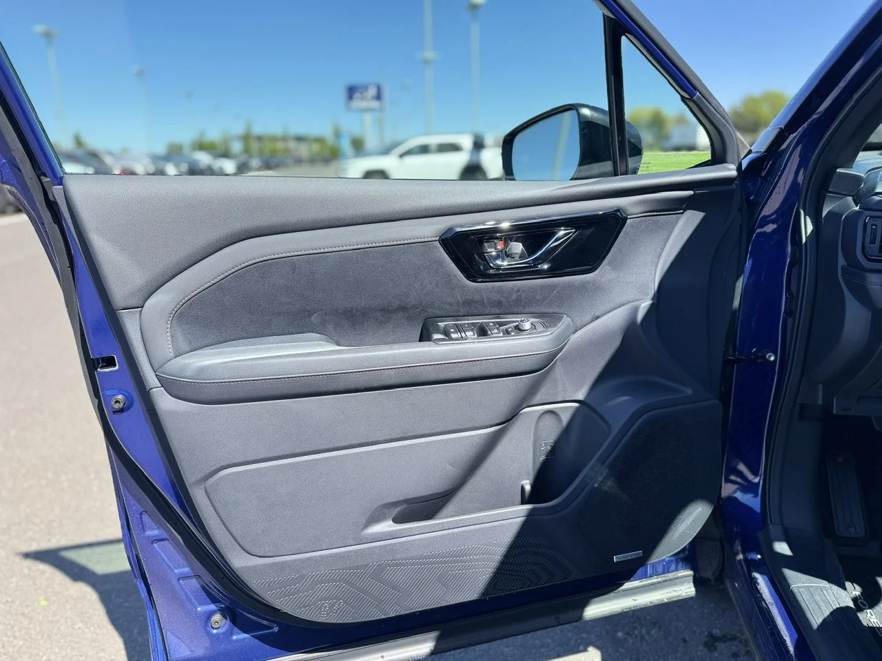 New 2026 Sapphire Blue Pearl Subaru Sport Onyx Edition image 9