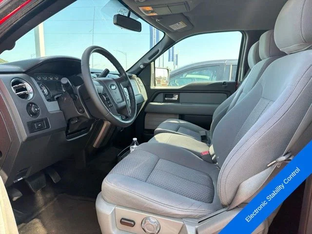 Used 2013 Red Ford XLT image 14