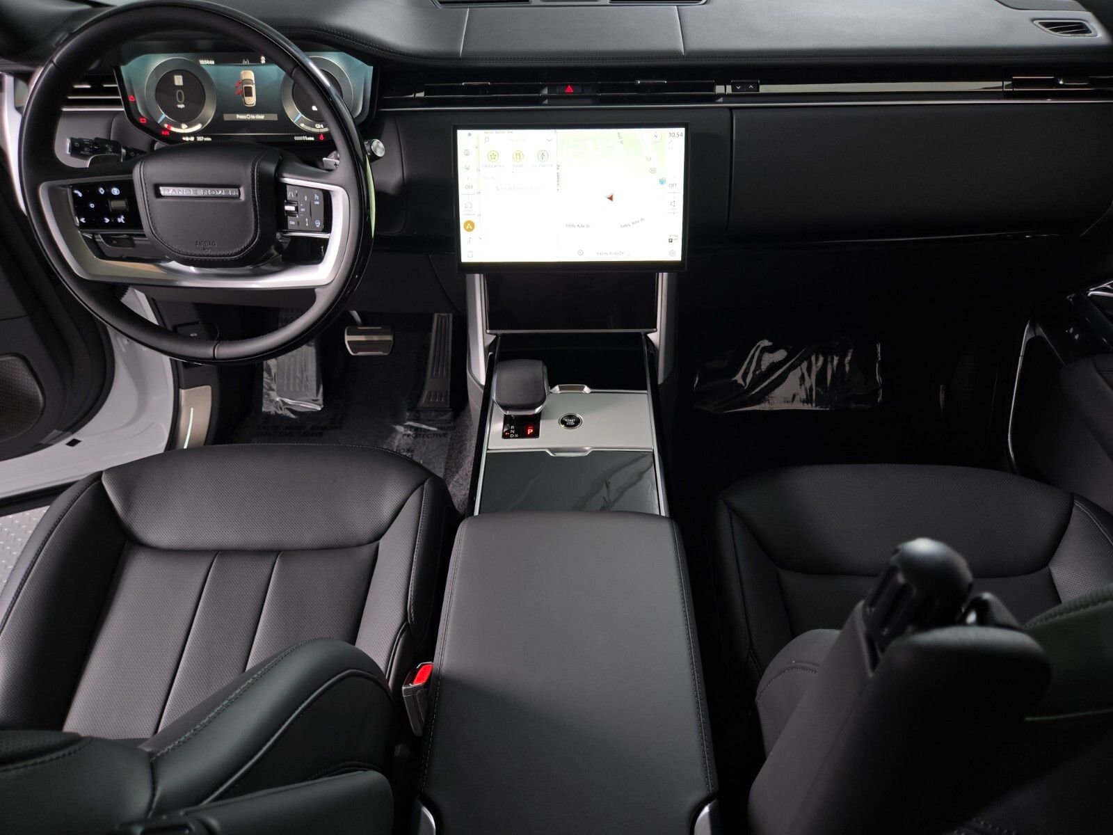 New 2026 Ostuni Pearl White Land Rover Autobiography image 4