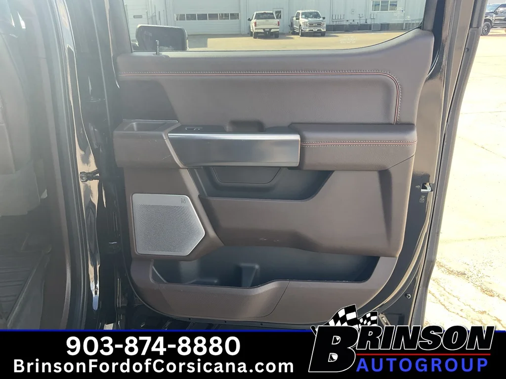 Used 2022 Agate Black Metallic Ford King Ranch image 19