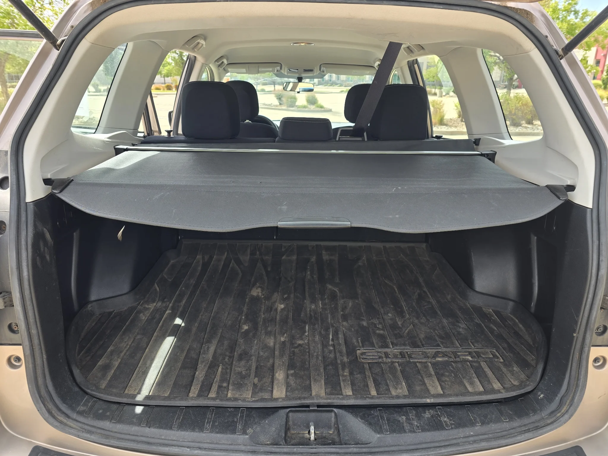 Used 2014 Burnished Bronze Metallic Subaru 2.5i image 29