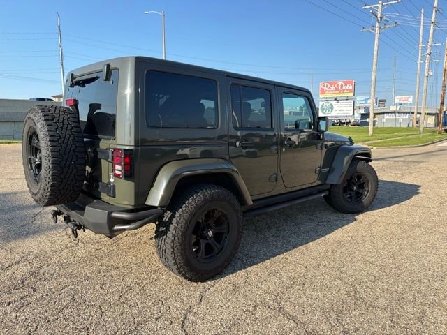 Used 2015 Green Jeep Unlimited Rubicon image 3