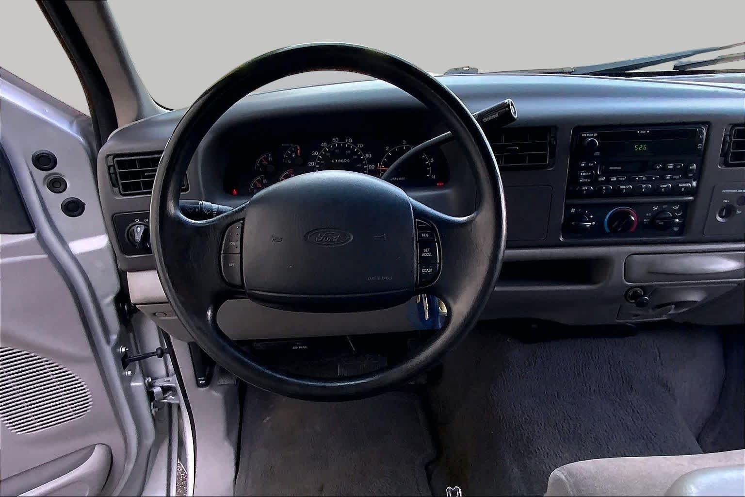 Used 2001 Platinum Ford XLT image 5