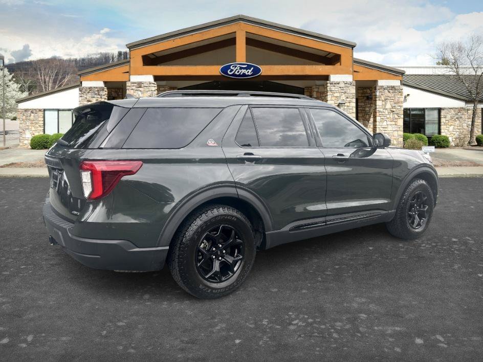 Used 2022 Green Metallic Ford Timberline image 5