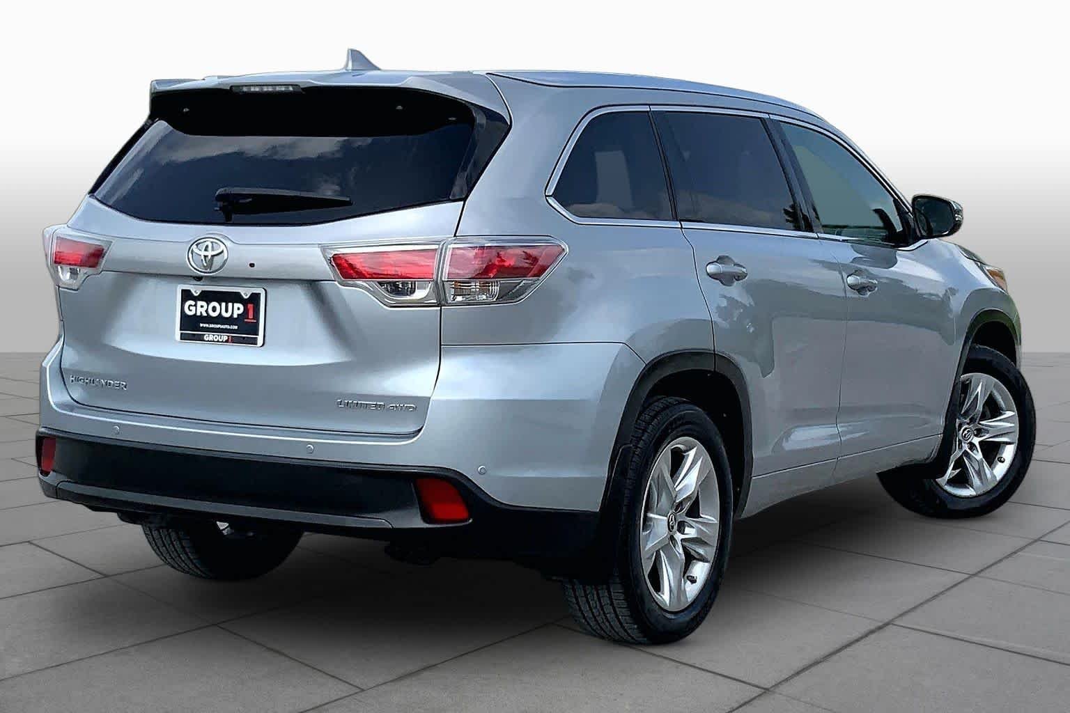 Used 2016 Silver Sky Metallic Toyota Limited Platinum image 13