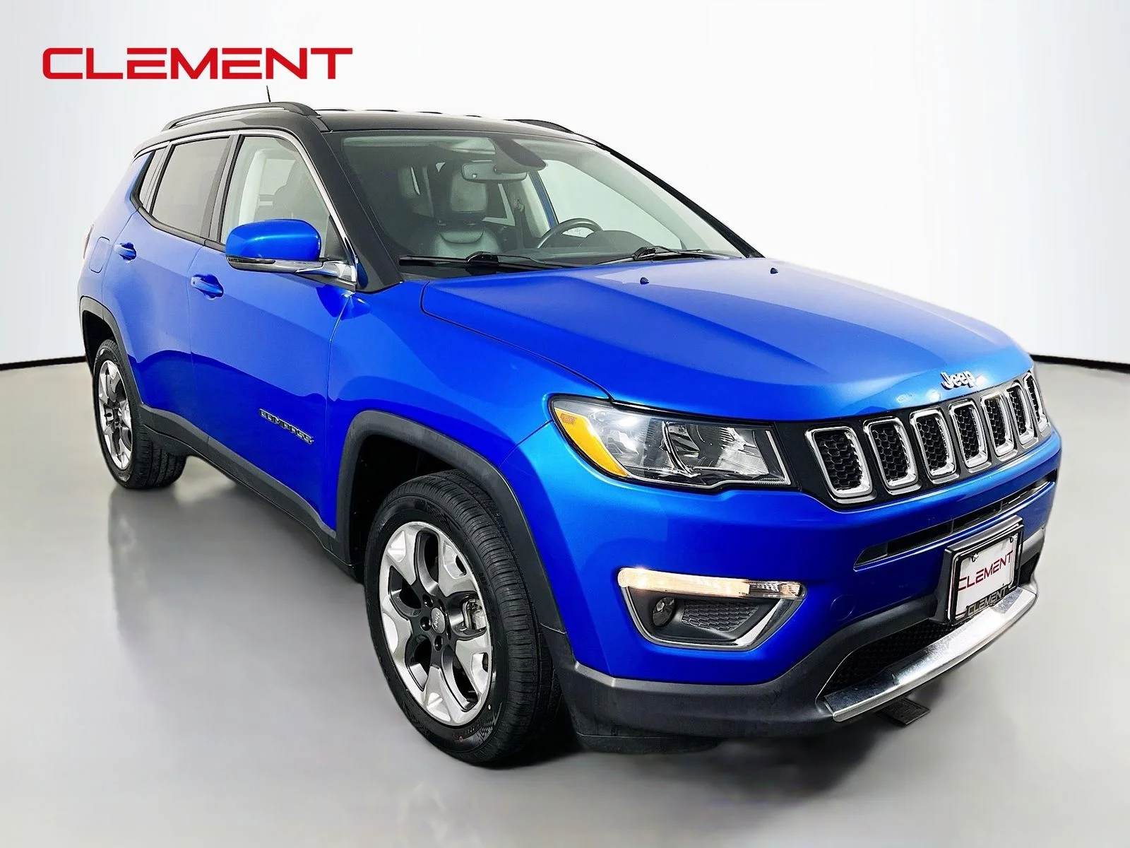 Used 2019 Blue Jeep Limited image 4