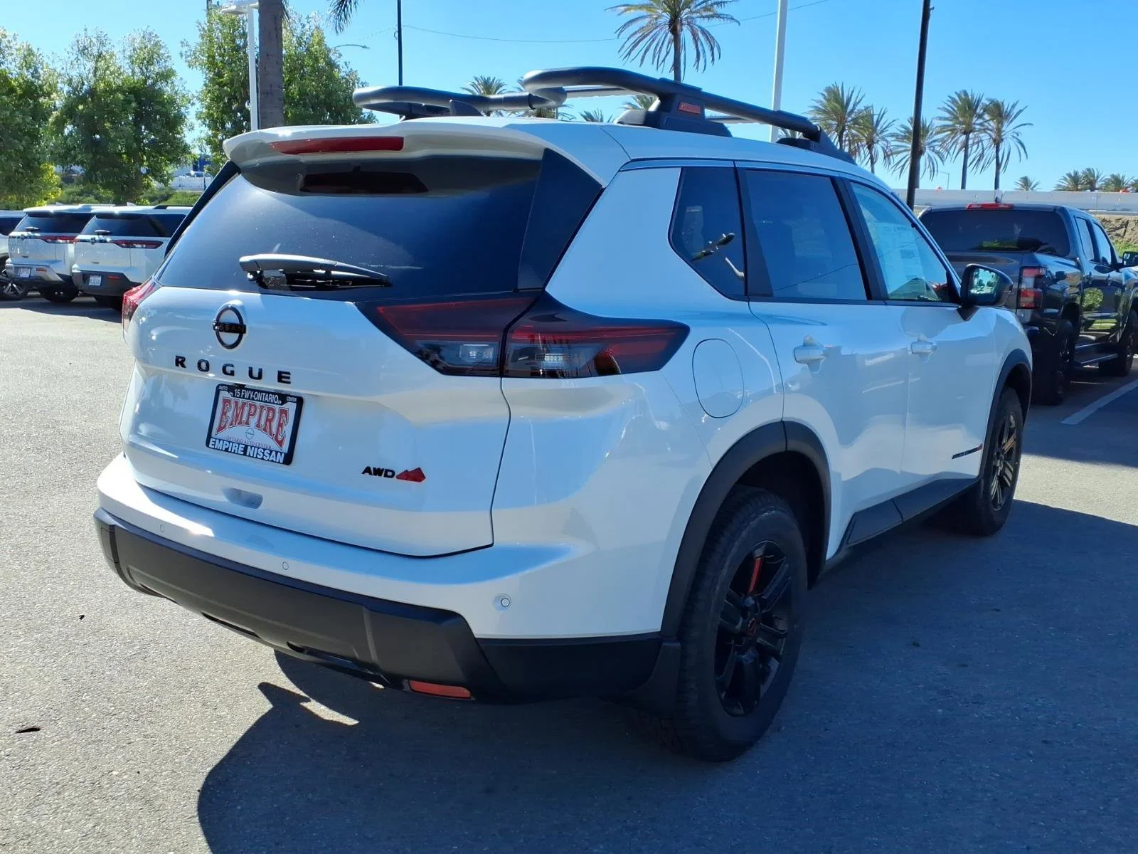 New 2026 Everest White Pearl TriCoat Nissan Rock Creek® image 3