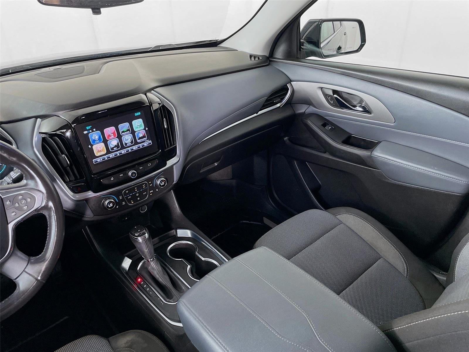 Used 2019 Graphite Metallic Chevrolet LT Cloth image 25