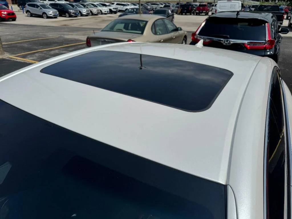 Used 2018 Ultra White Lexus 500 Base image 8