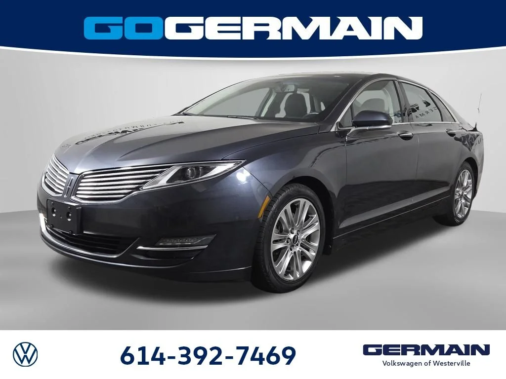 2013 Lincoln MKZ Front Wheel Drive's photo