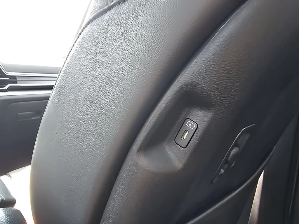 Used 2025 Gray Kia X-Line image 26