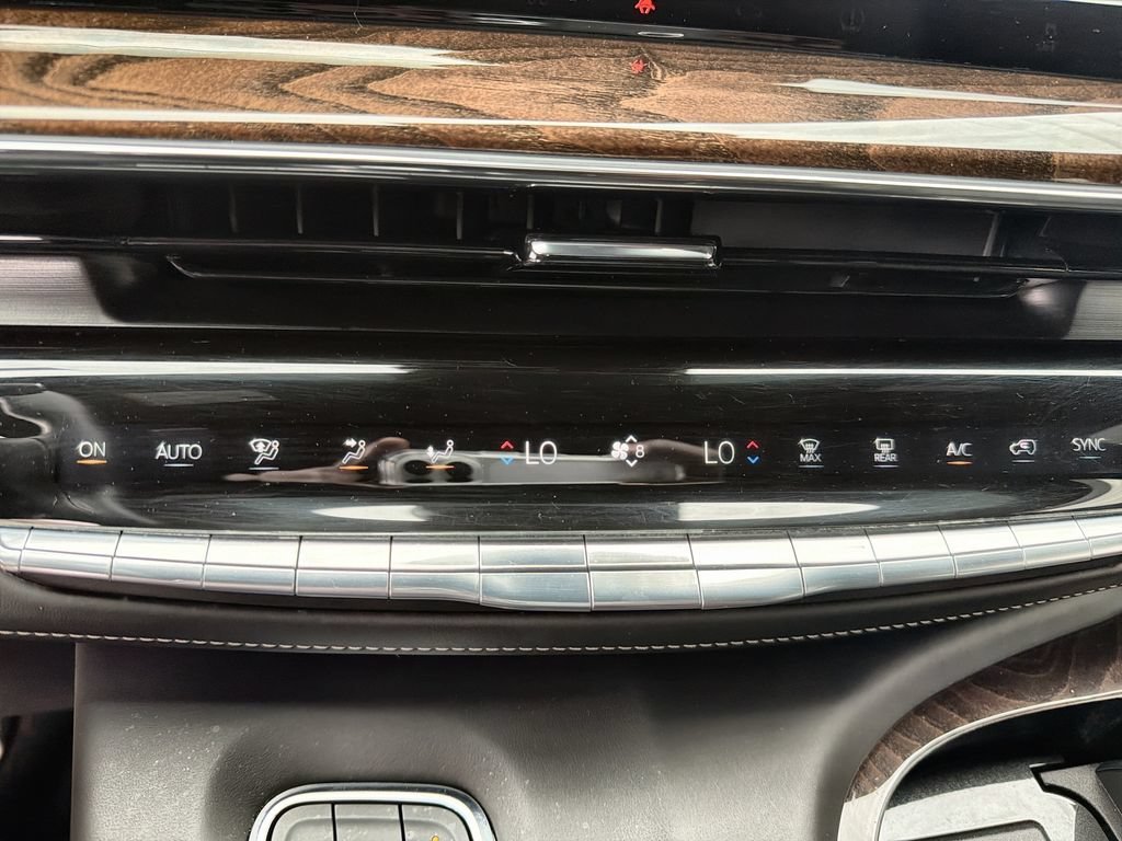 2024 Cadillac Escalade ESV Sport Platinum - Photo 17