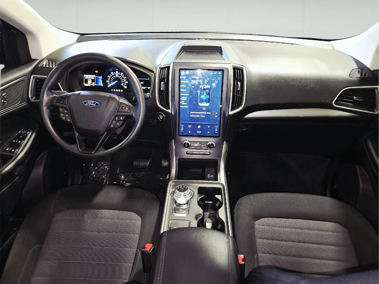 Used 2023 Agate Black Ford SE image 46