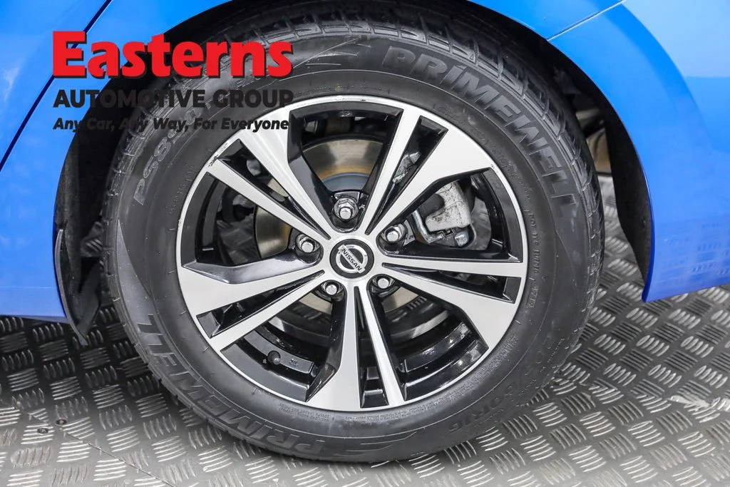 Used 2021 Blue Nissan SV image 31