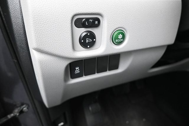 Used 2017 Modern Steel Metallic Honda EX-L image 13