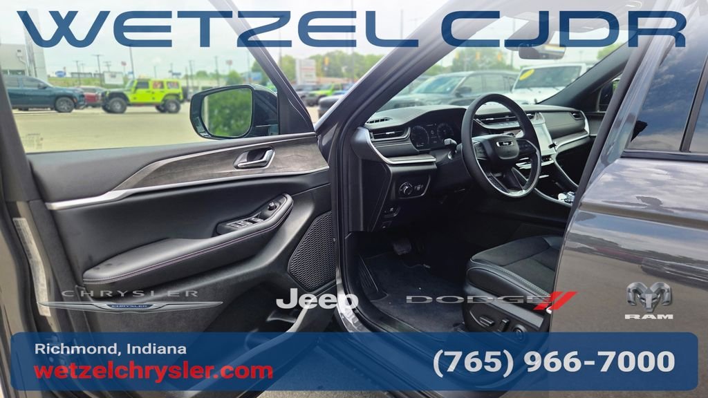 2026 Jeep Grand Cherokee Laredo - Photo 11