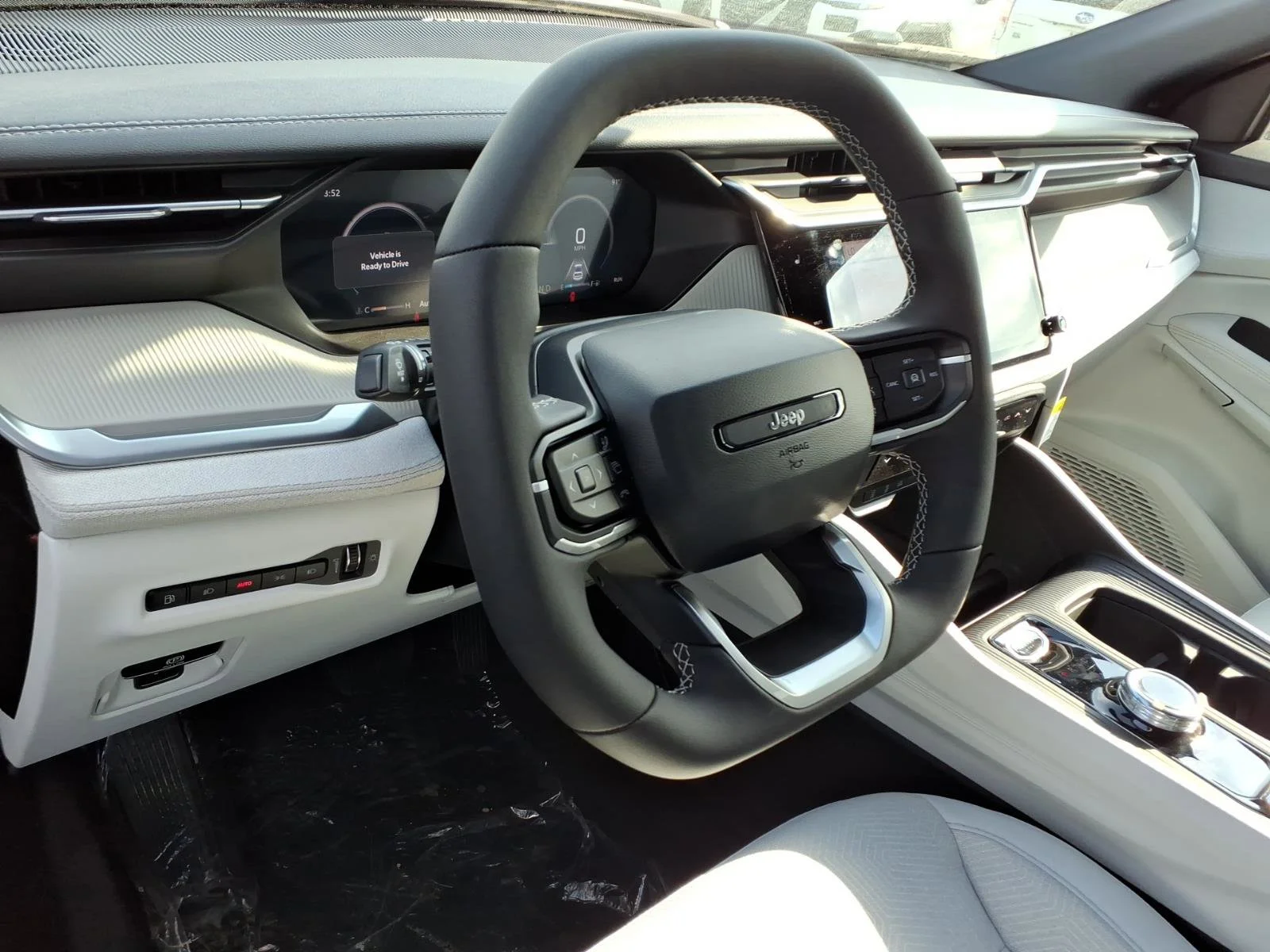 New 2026 Sting-Gray Clearcoat Jeep Laredo image 6