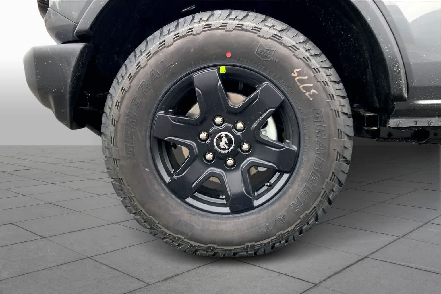 New 2025 Carbonized Gray Metallic Ford Big Bend® image 8