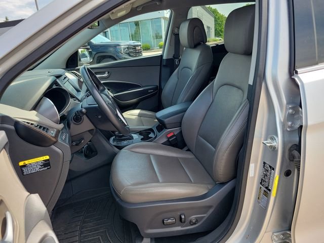 Used 2017 Silver Hyundai 2.4 Base image 8