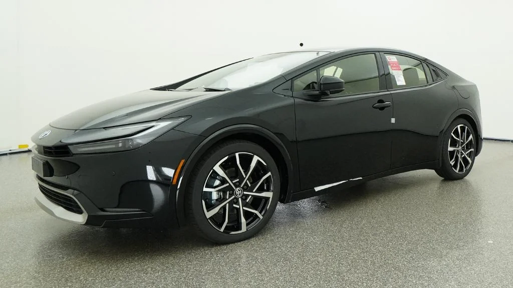 New 2026 Midnight Black Metallic Toyota XSE image 8