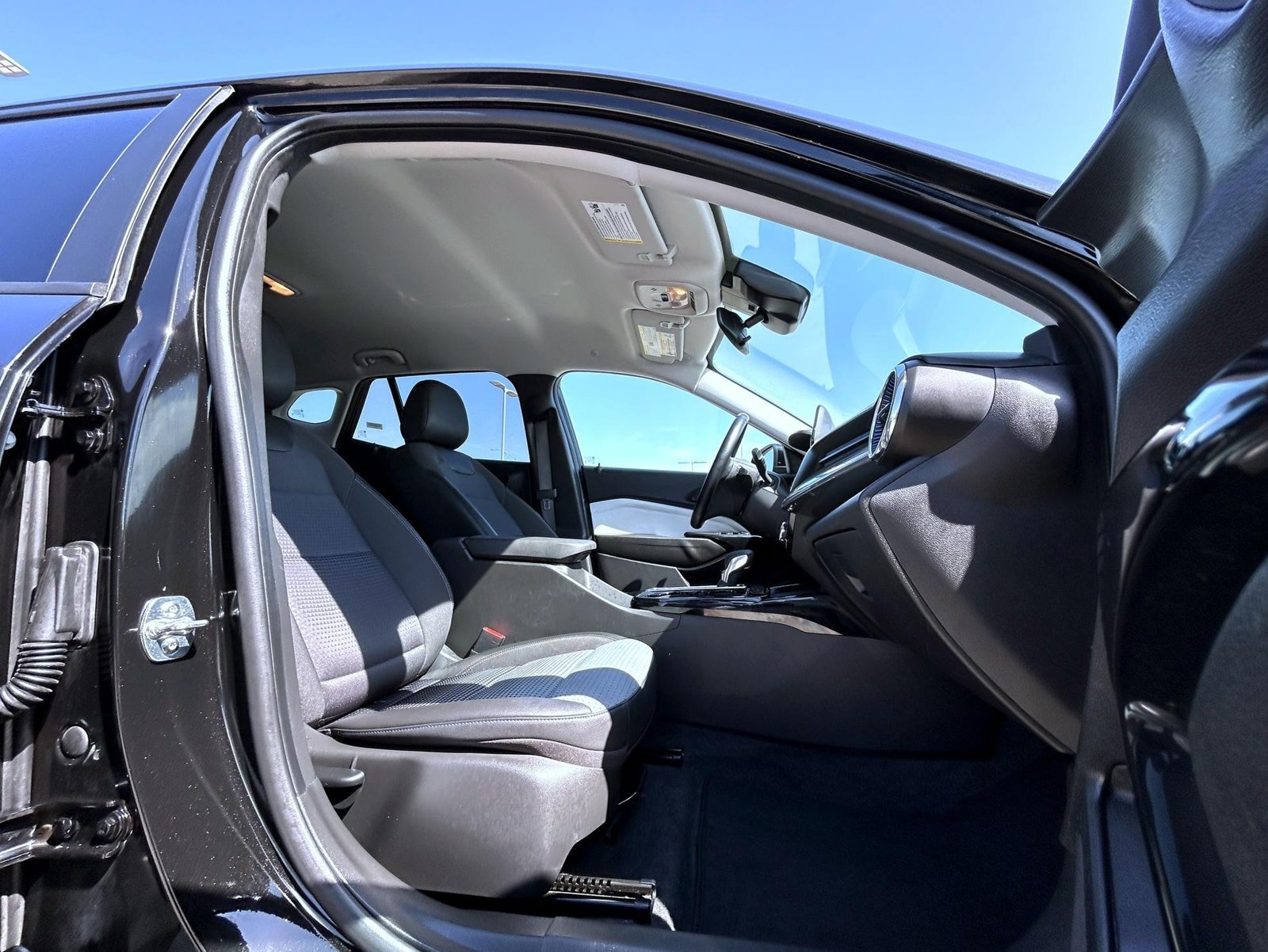 Used 2025 Black Metallic Chevrolet LT image 15
