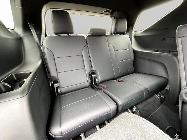 Used 2026 Black Chevrolet LT image 28