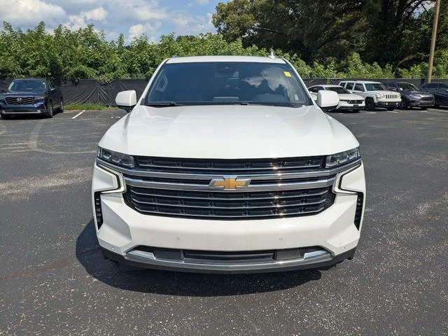 Used 2024 Summit White Chevrolet LT image 4