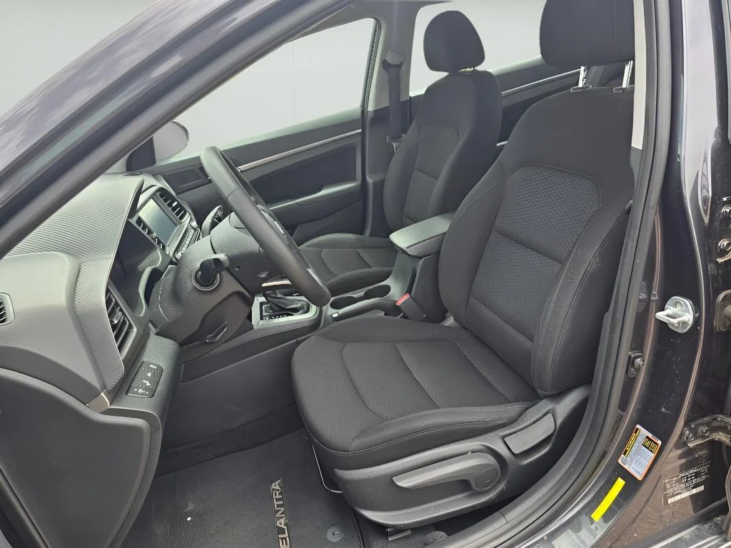 Used 2020 Portofino Gray Hyundai Value Edition image 25