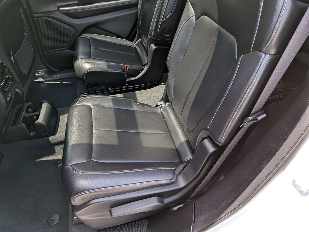 Used 2023 White Jeep Limited image 26