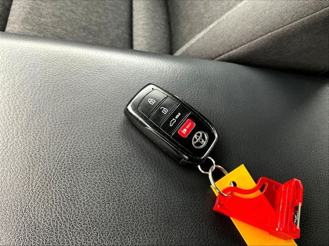 Used 2025 Silver Toyota LE image 39