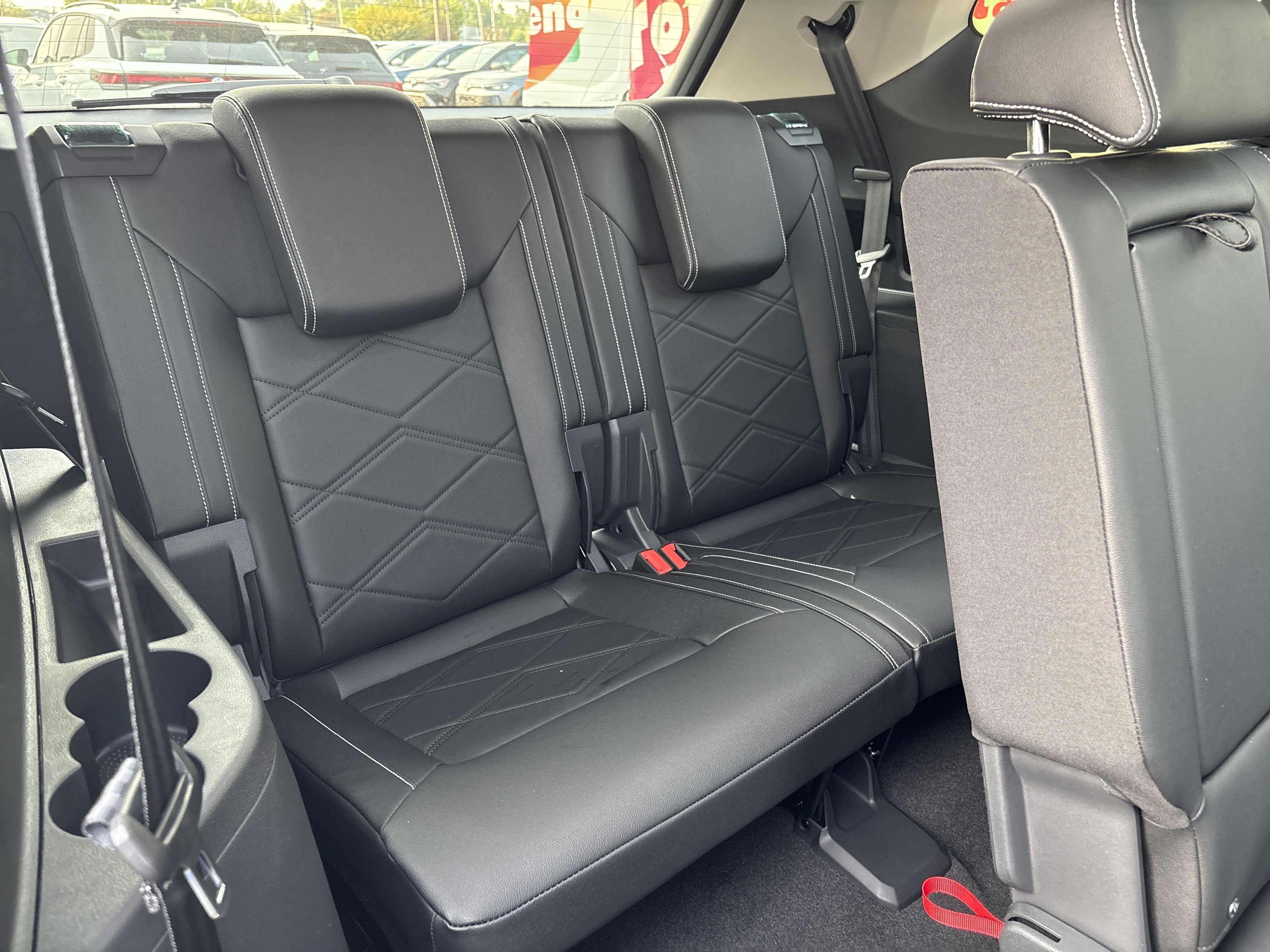 2026 Volkswagen Atlas SE w/Tech - Photo 26