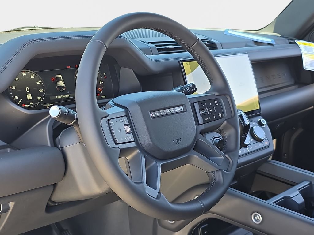 New 2026 Carpathian Grey Land Rover X-Dynamic SE image 16