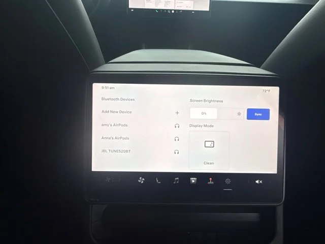 Used 2024 White Tesla Base image 20