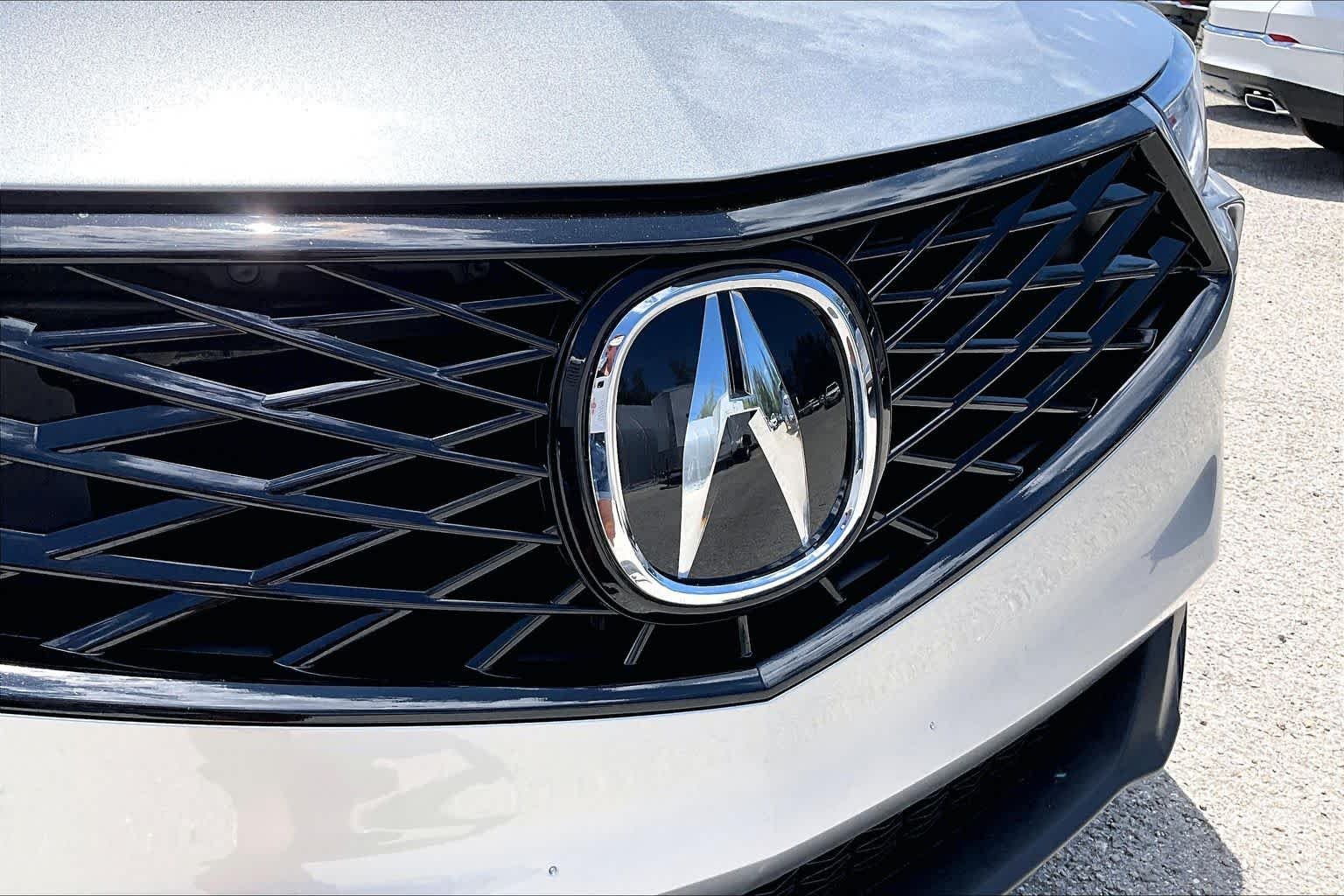 Certified Used 2026 Solar Silver Metallic Acura  image 15